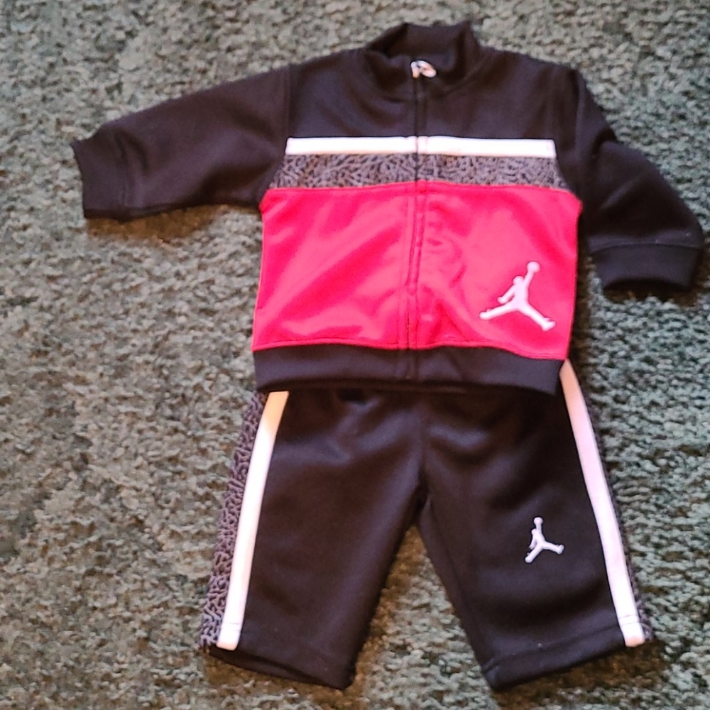 Jordan 0/6M Black&Red Jacket and Short Set